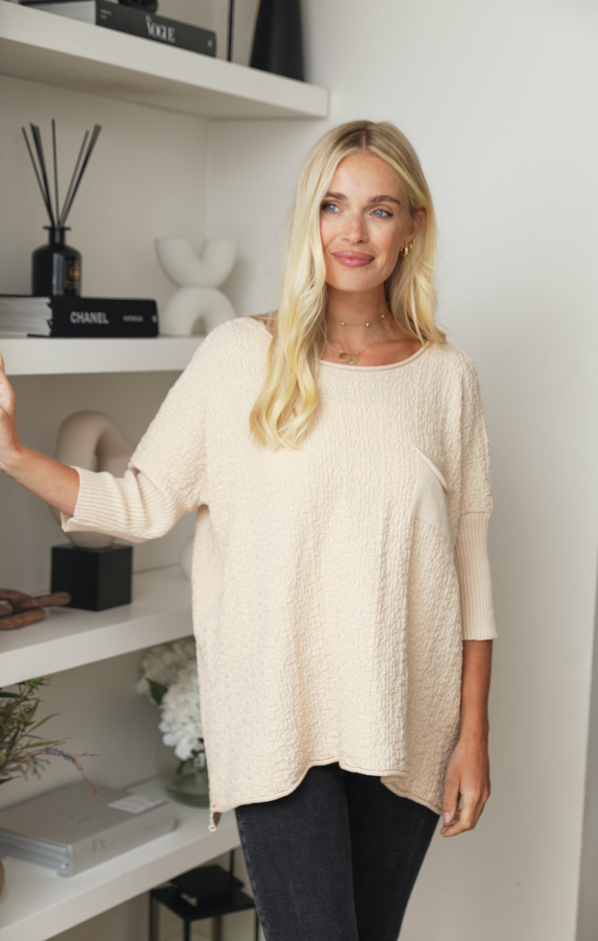 Ladies Cream Luxury Textured Knit 3/4 Sleeve Pocket Detail Swing Jumper - Penelope - Nova Notte