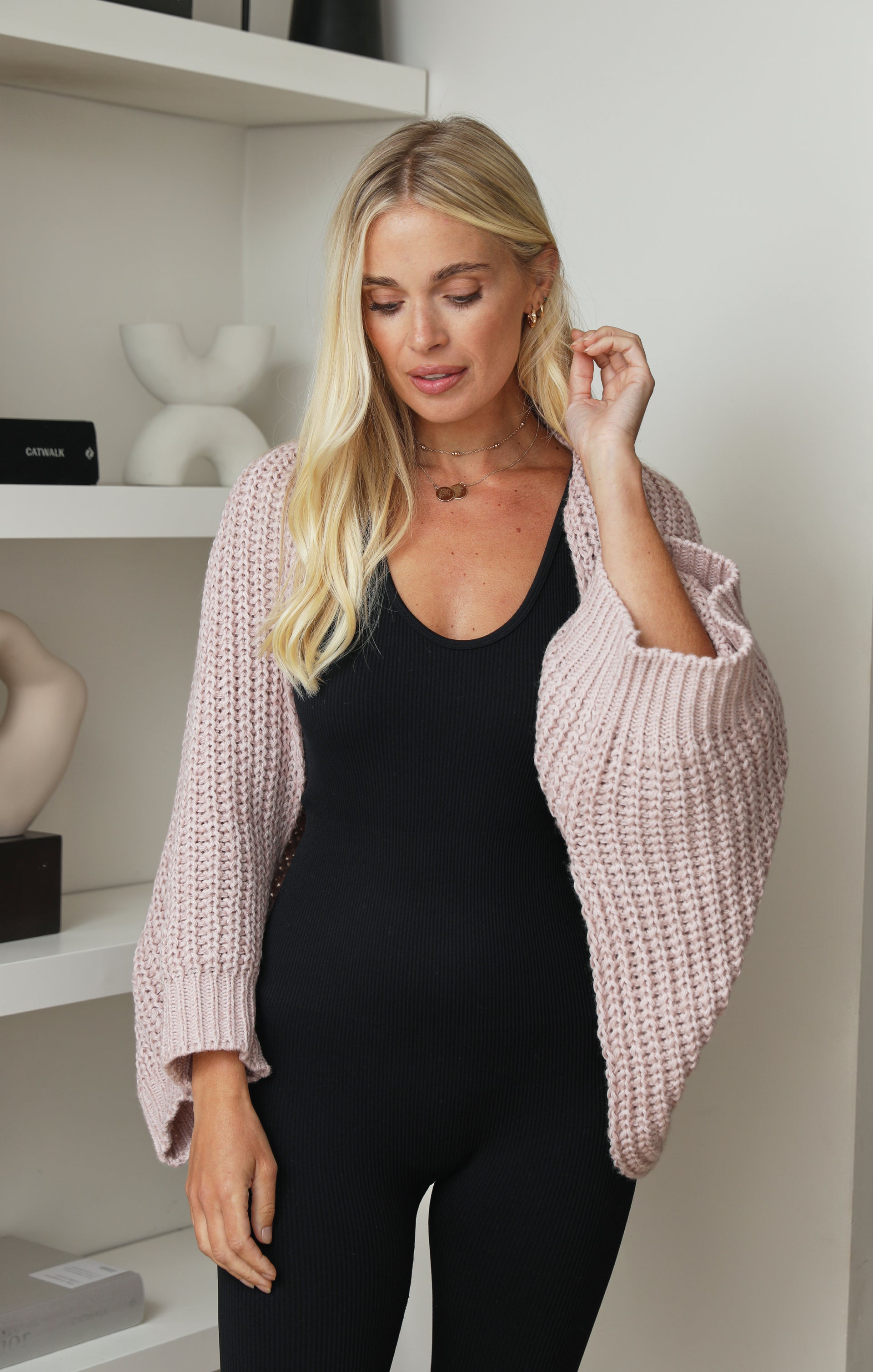 Ladies Dusky Pink Soft Chunky Knit Relaxed Fit Rib Cuff Shrug - Abigail - Nova Notte  